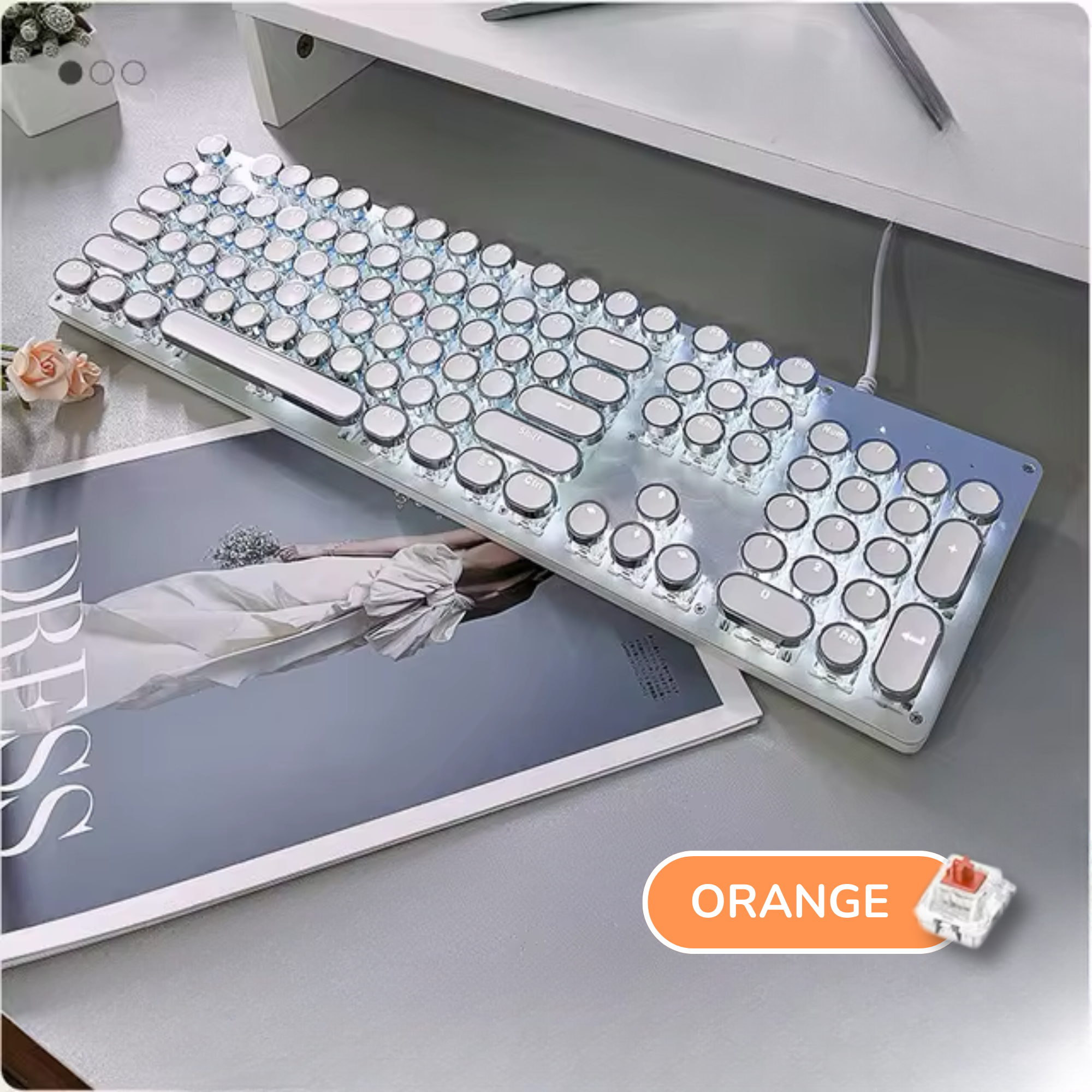 Retro LED Mechanical Keyboard - Wired - White