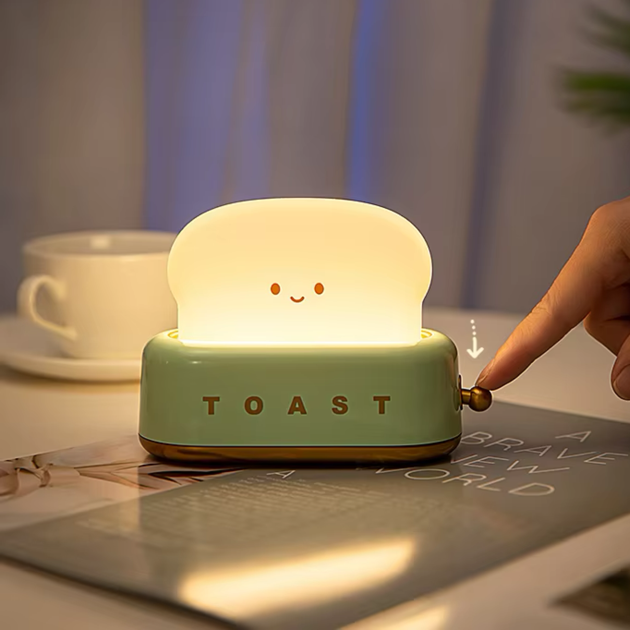 Mini Kawaii Toaster Lamp